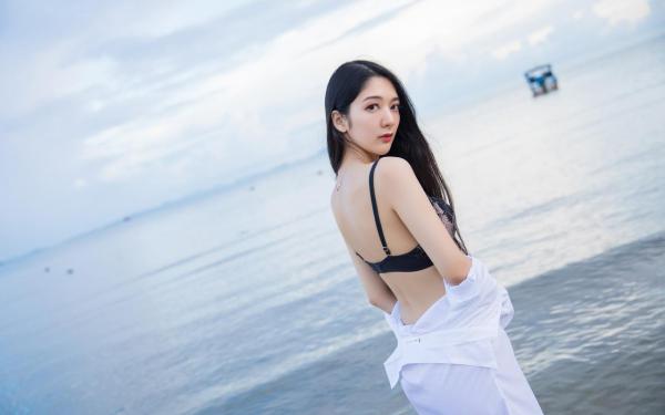赵宇御临凰小说 《满门战死化身毒士：女帝劝我善良》小说全文精彩试读