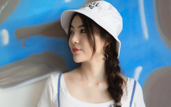 最新《篡改了小白花的心声后，她疯了》秦音秦棋小说在线阅读全文章节