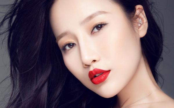 文娱:我一出手,国风歌曲风靡全球最新章节 主角叫 沈飞白夏国的小说