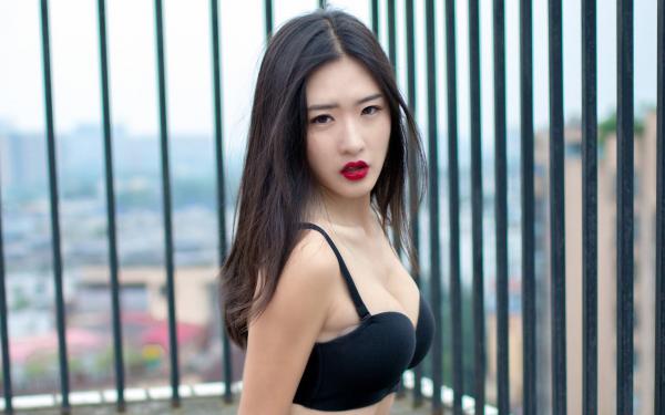 高冷总裁对我不过敏?我慌了!by沈初雪凌夜寒精彩章节 沈初雪凌夜寒小说全集免费试读