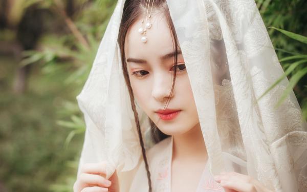 灵气复苏：出狱后我成了救世主书名叫什么_叶秋叶小可