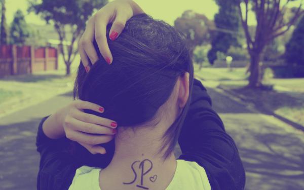 《老公包庇害死院长女儿的小白花，得知真相后他悔疯了》最新章节 老公包庇害死院长女儿的小白花，得知真相后他悔疯了第1章