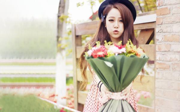 《靳多宝秦落凝》完结版在线阅读 《靳多宝秦落凝》最新章节目录