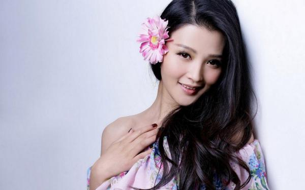 暴君小萌包，萌宠崽崽要抱抱大结局在线阅读 《虞团团谢云迟》免费阅读